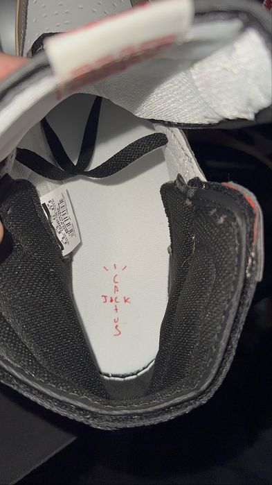 Jordan 1 travis.