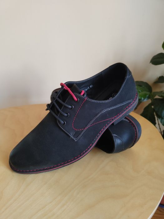 Półbuty męskie sznurowane r. 41