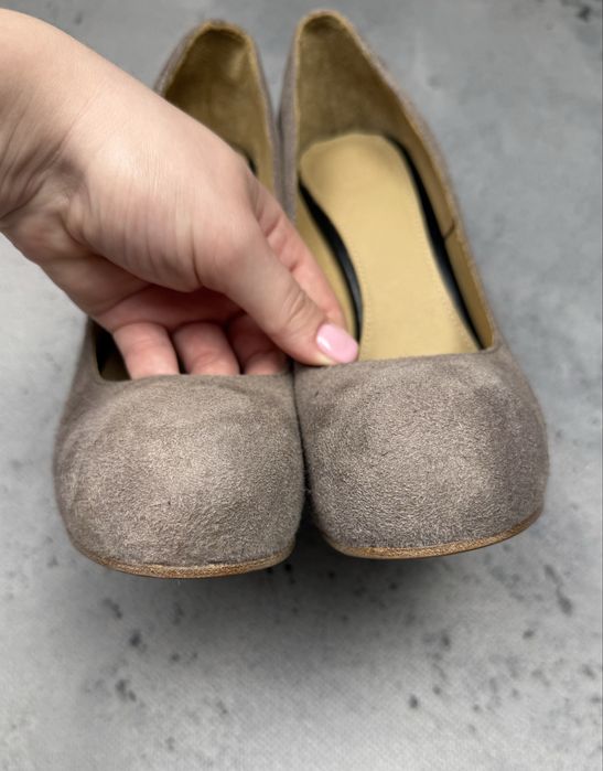 szpilki Acne Studios Taupe Suede Chunky Block Heel Pumps