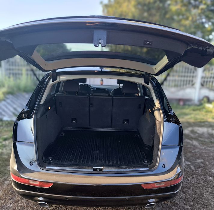 Продам авто Audi Q5