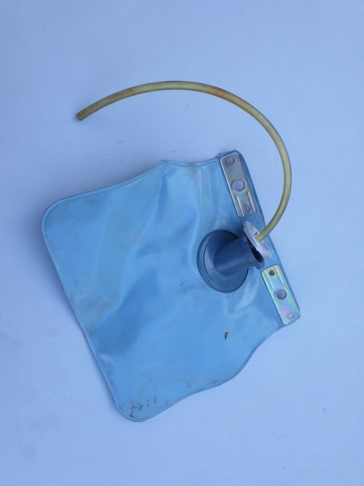 Zbiornik płynu spryskiwacza   Fiat 125p FSO Polonez 126p FSR Żuk worek