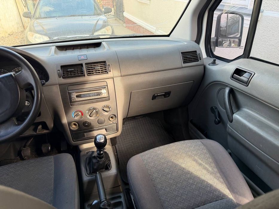 Продам Ford Transit connect.