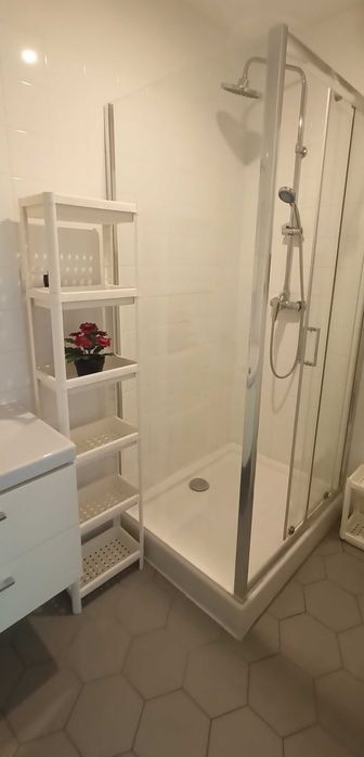 Pokój 1-osobowy w mieszkaniu na Miasteczku Akademickim - Więcej