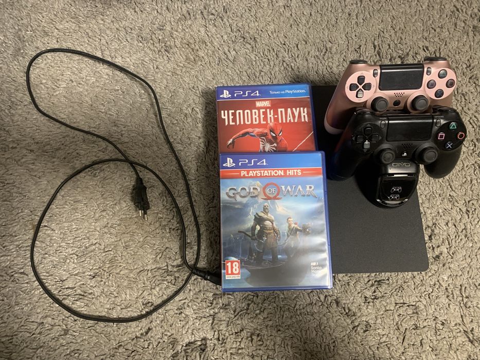 Продам ps4 на 1 терабайт