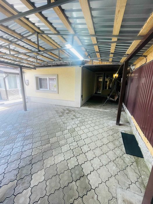 продам два дома на одном участке коммунар