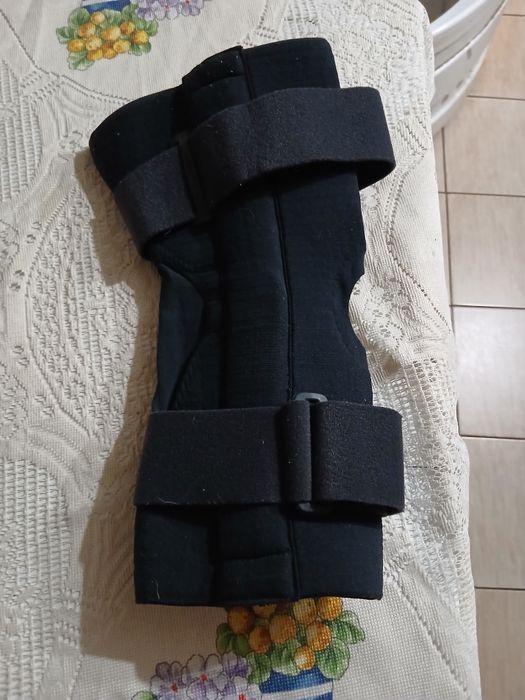 medi Stabimed Knee Brace, ортопедичний виріб для середньої фіксації