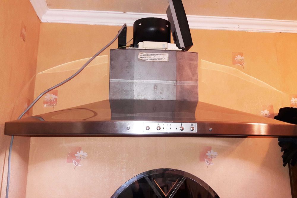 Вытяжка AEG Немецкая широкая 90 см нержавейка.