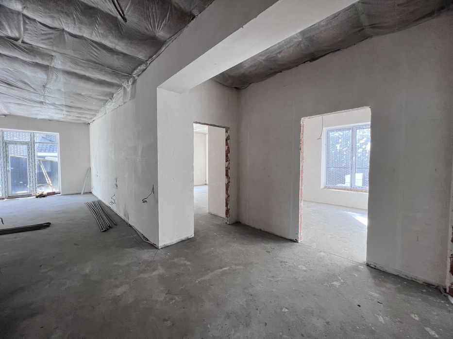 Готовий до ремонту одноповерховий будинок в Лісова Буча Річ Таун