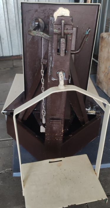 Waga  z czasów PRL-u