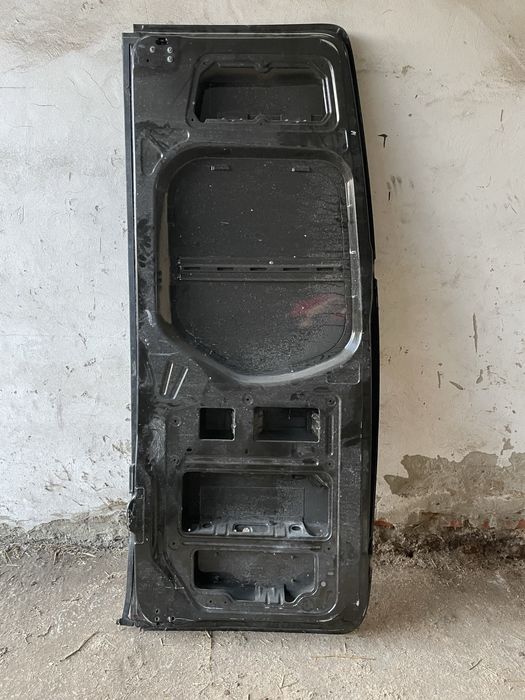 Задня дверка Мерседес спрінтер