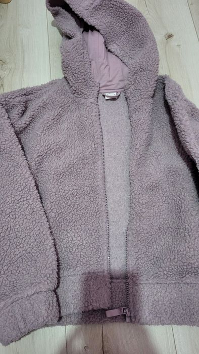 Ciepła bluza r 152