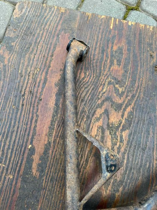 przod lewy dolny wahacz zawieszen BRP can am can-am outlander renegade