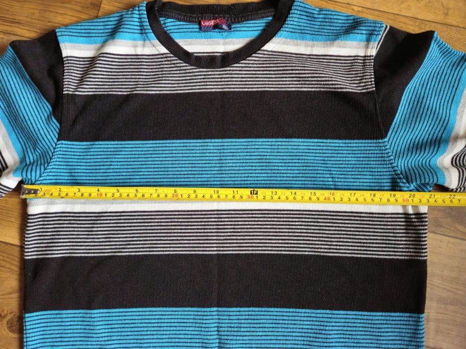 Sweter męski w paski