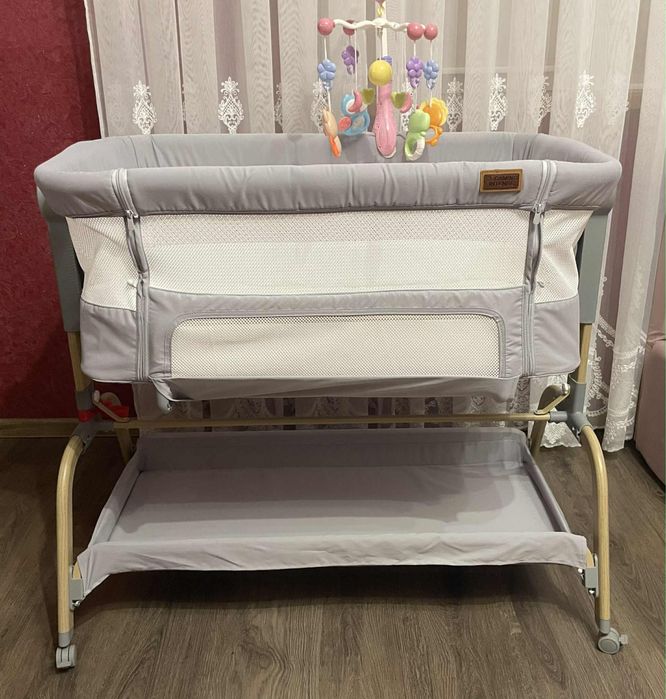 Кроватка дитяча в дуже гарному стані