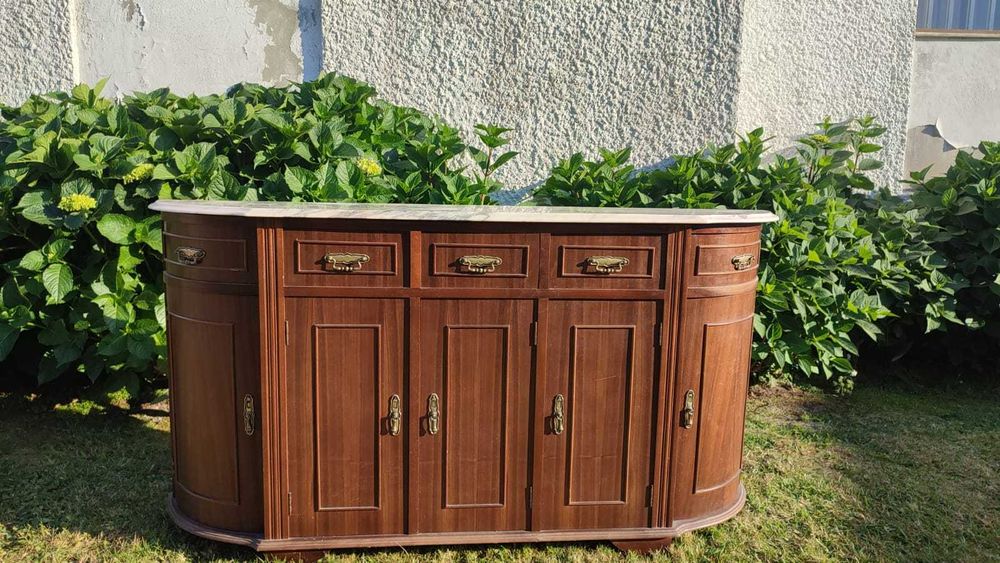 Sidebourd em Nogueira