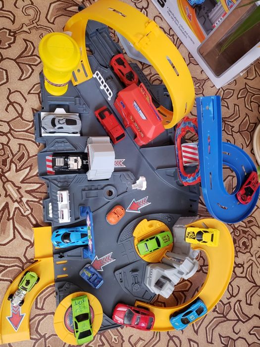 Автотрек паркинг детский Track city series