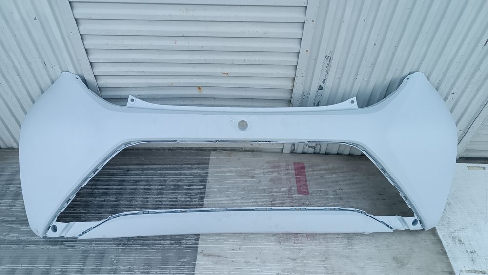 Vendo parachoque de trás Toyota Aygo ano 2014/17