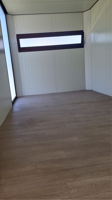 Contentor modular castanho