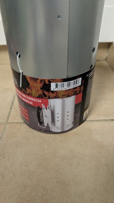 Acendedor de brasas para churrasco