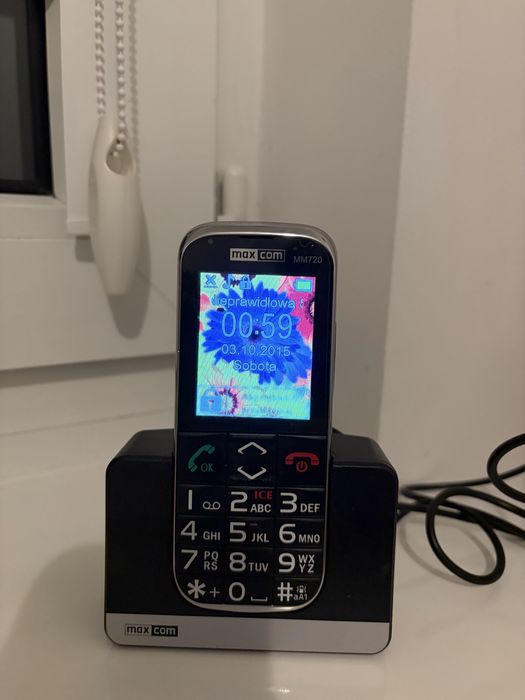 Telefon Max Com mm 720
