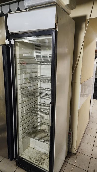 Холодильники з ресторану