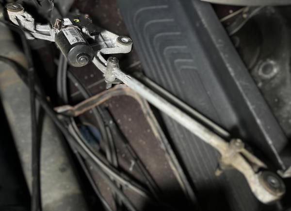 Motor limpa vidros frente MERCEDES-BENZ Vito (W447)