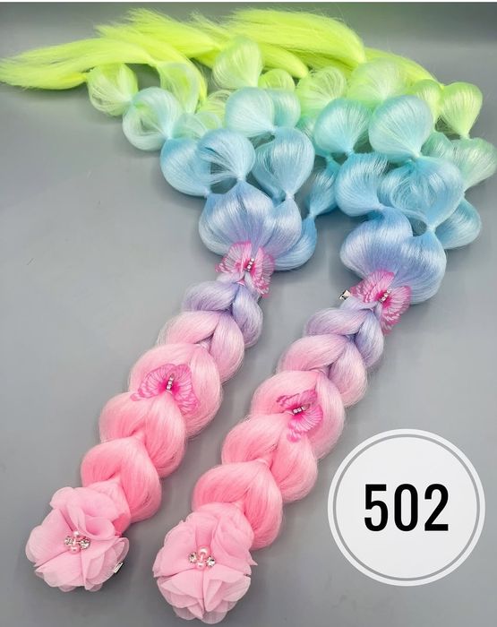 Коси 3д на свято на заколках 55 см