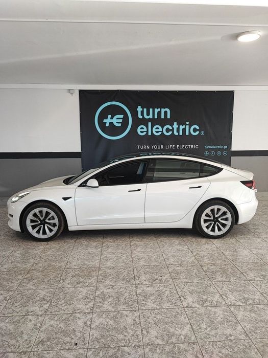 Tesla Model 3 Long Range AWD Dual Motor