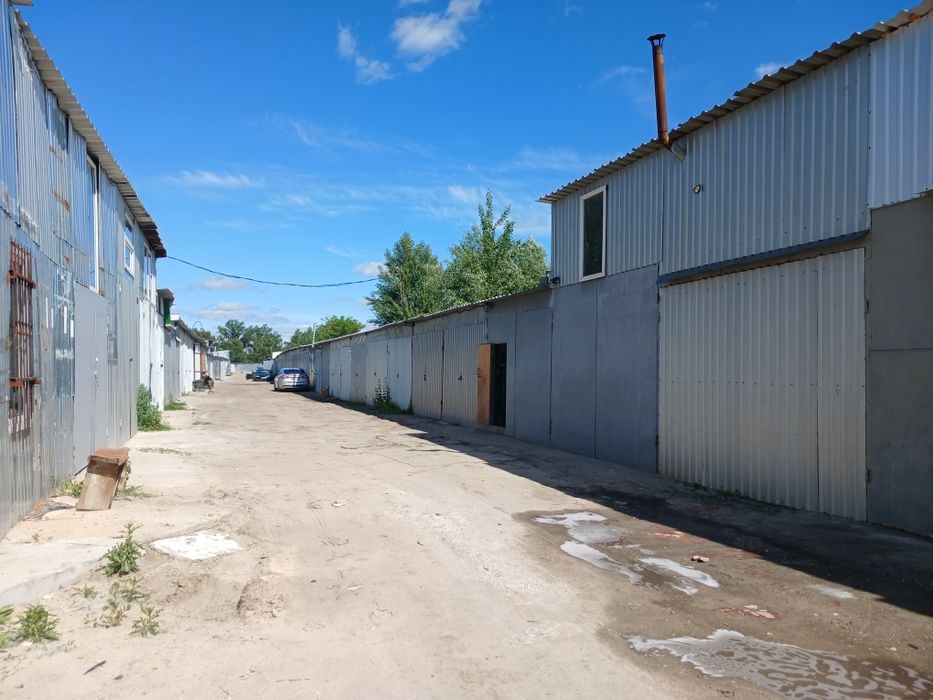 Здам продам гаражі