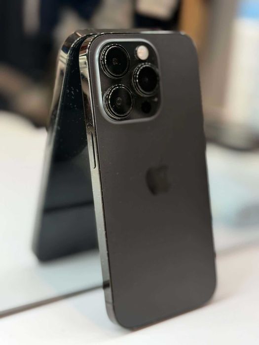 iPhone 14 Pro 128GB czarny – bateria 78% + etui i powerbank GRATIS