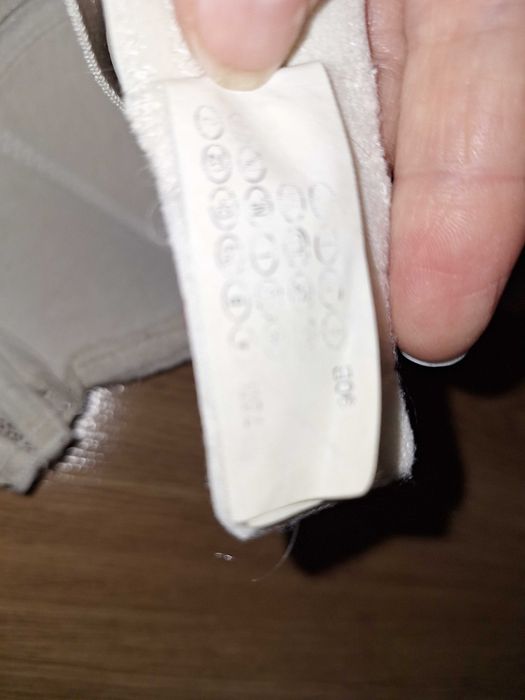 Stanik biustonosz roz 75 B zestaw kremowy czarny