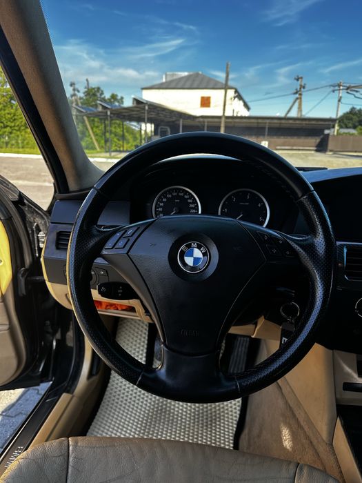 Продам BMW е60 530d