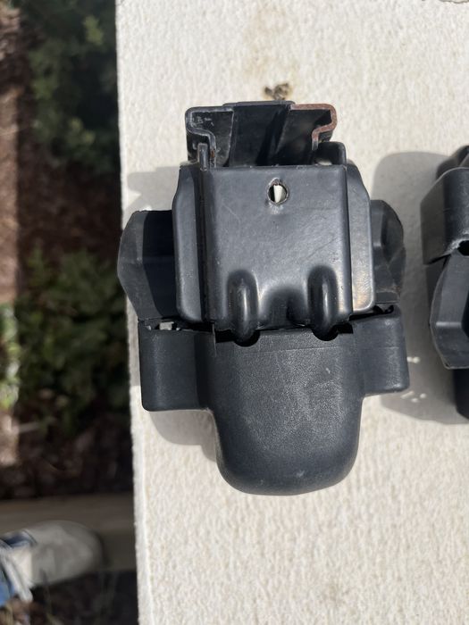 Apoios e Barras de tejadilho terrano 2 originais apoio longitudinal