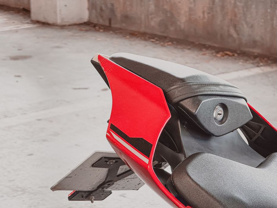 Yamaha R-1 YZF Akrapovic Titanium