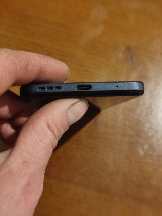 Продам телефон motorola e22
