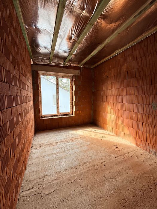 Продам Дуплекс поруч з Парком Дубки. Розвинена Локація. Без Комісії !