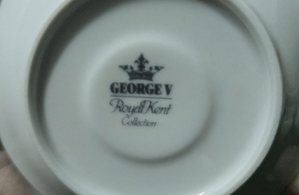 Serviço de café em porcelana (27 peças)