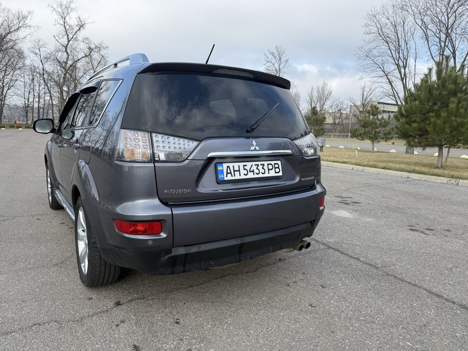 Мицубиси Аутлендер Mitsubishi Outlander XL 2,0 TDI
