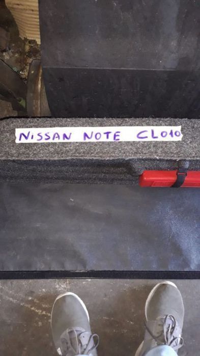 NISSAN NOTE CHAPELEIRA MALA - CL010