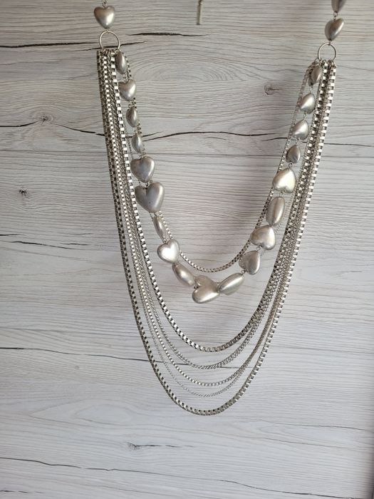 Śliczny Długi Naszyjnik Łańcuchy Serca