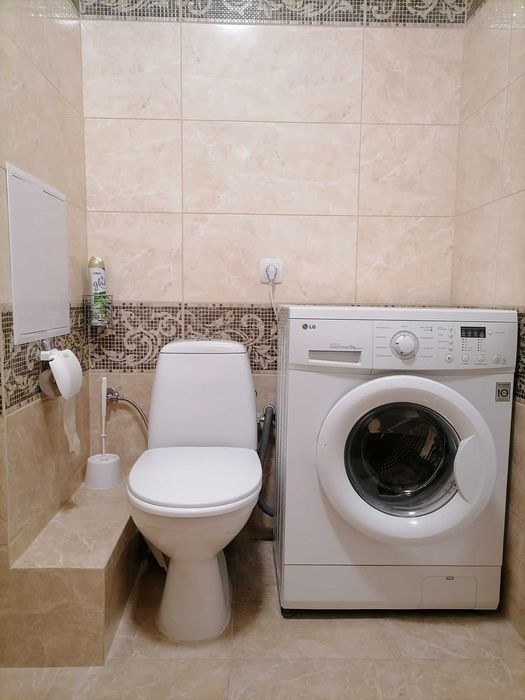 3 кімнатна квартира в цегляному будинку Гречани ,67 м2 Меблі+техніка