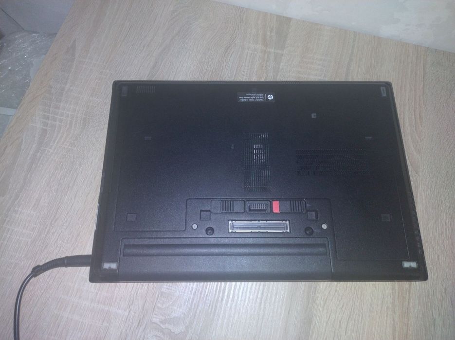 Ноутбук станция  HP elitebook 8470p 8Gb