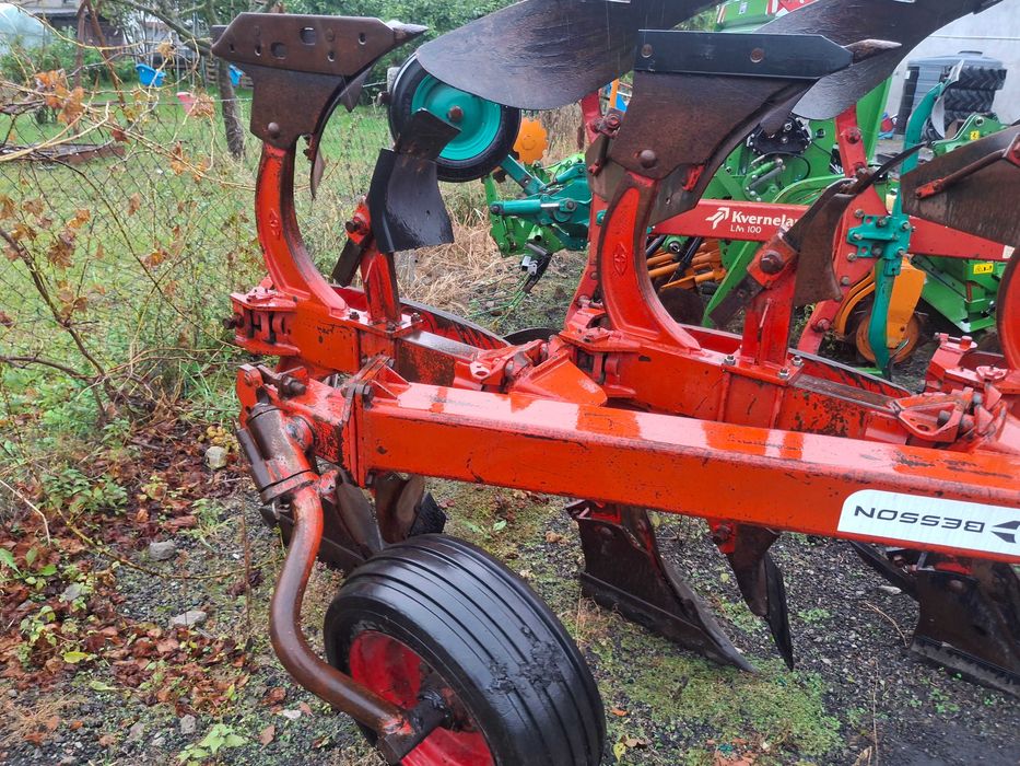 Plug 4 skiby gregoire besson zabesp. Resor