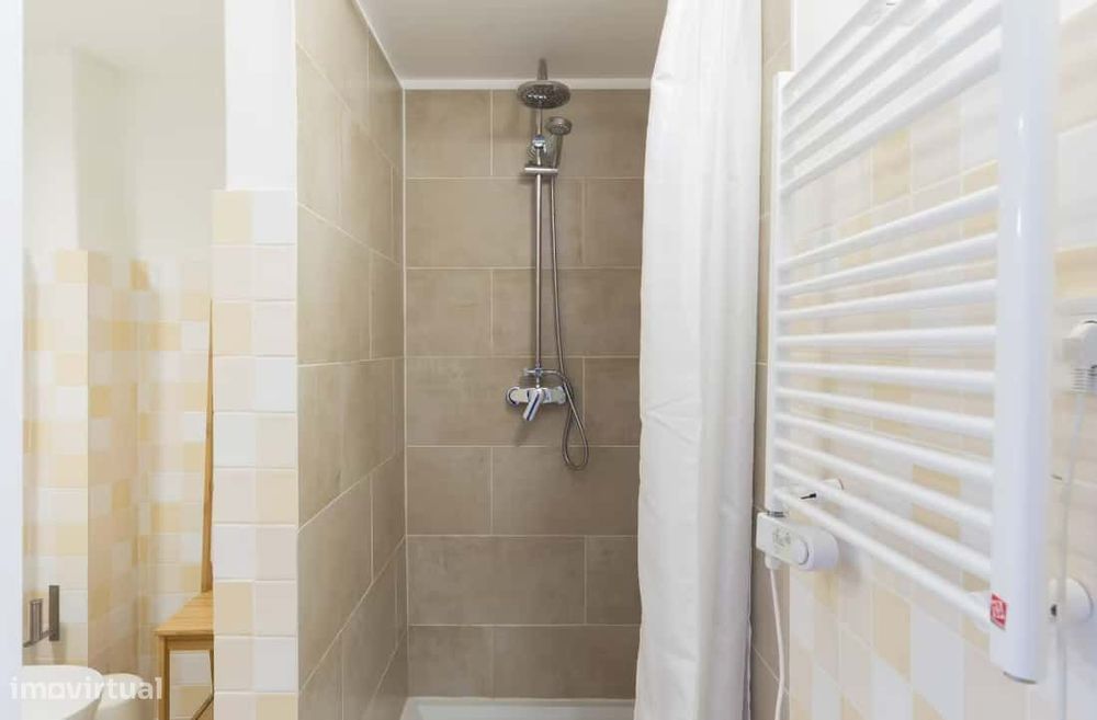 Studio for Rent in Porto