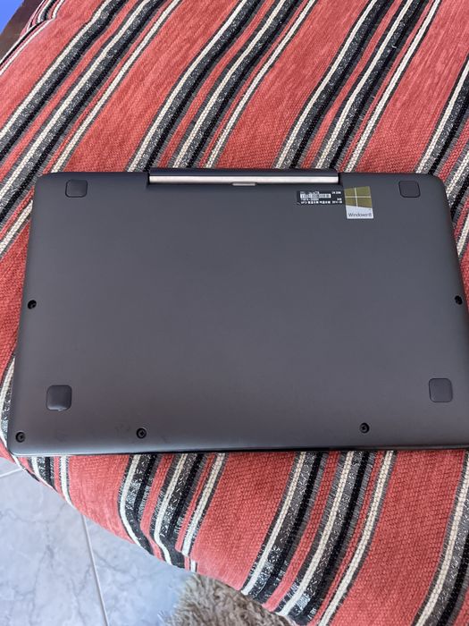 Portatil hibrido asus