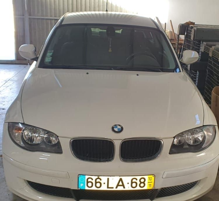 Carro BMW 116D Usado