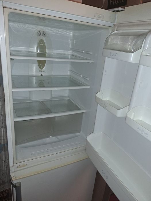 Продам холодильник б/у