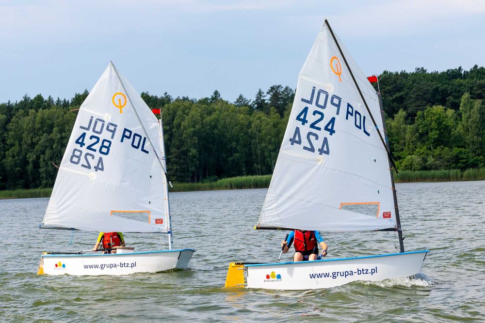 Łódź żaglowa Optimist