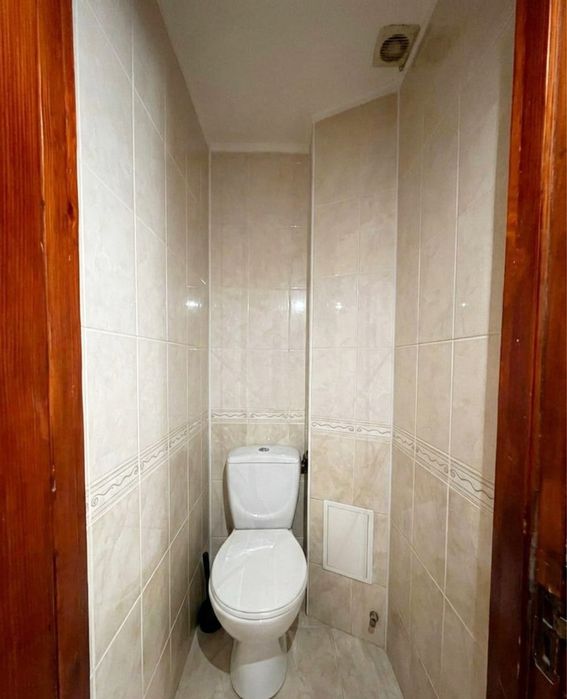 Продаж ТЕПЛОЇ 3х кімнатної, ГЕРОЇВ МАЙДАНУ (ТЦ МАЙДАН) частково РЕМОНТ