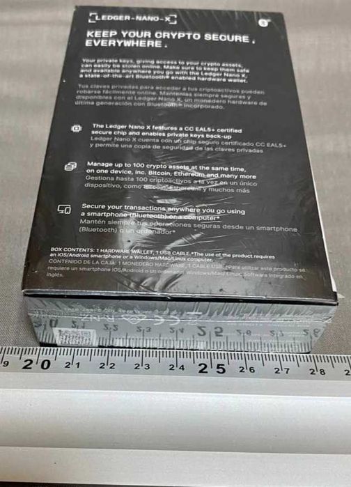 Аппаратный криптовалютный кошелек Ledger Nano X